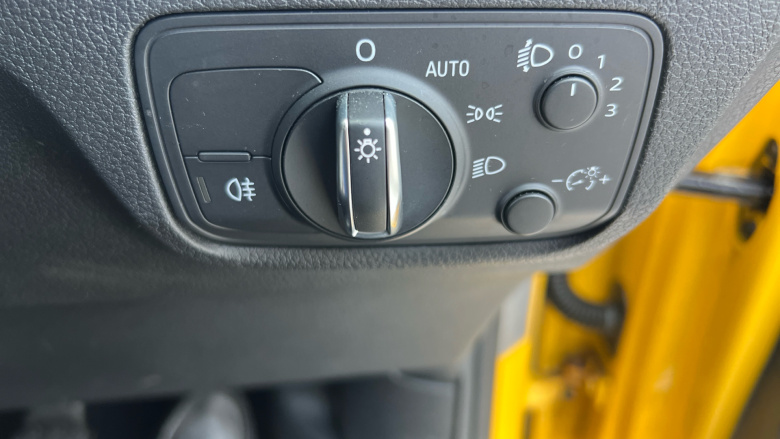 Audi Q2 1.6 TDI SE 5dr Diesel Estate